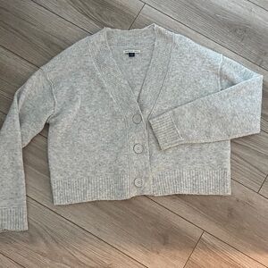 American Eagle Outfitters Light Gray Women's Cardigan